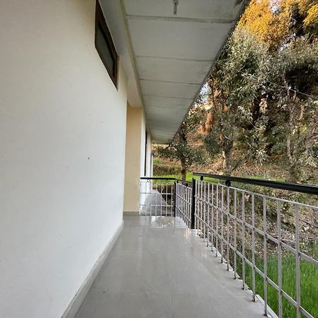 The Lake Cottage By Vrb Hotels Dharamshala Exterior photo